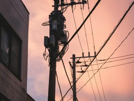 Hoe werkt aarding en waarom is het belangrijk