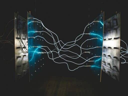 Waarom aarding essentieel is bij elektra