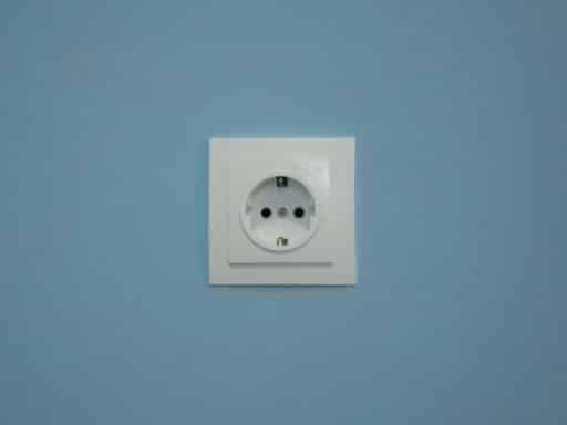 Zekering vervangen: zo doe je dat veilig